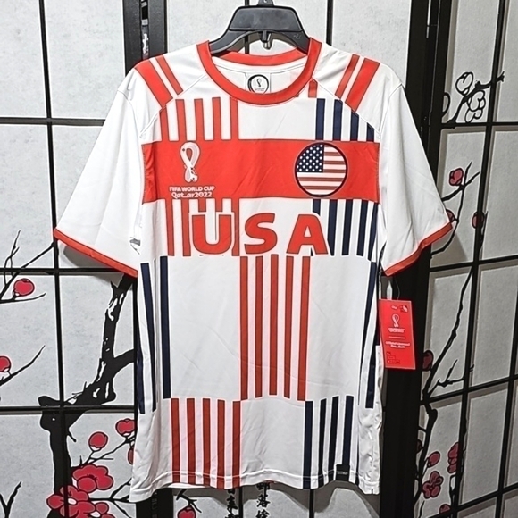 Fifa World Cup 2022 USA Red White Blue Shirt Medium NWT‎ - Picture 1 of 6
